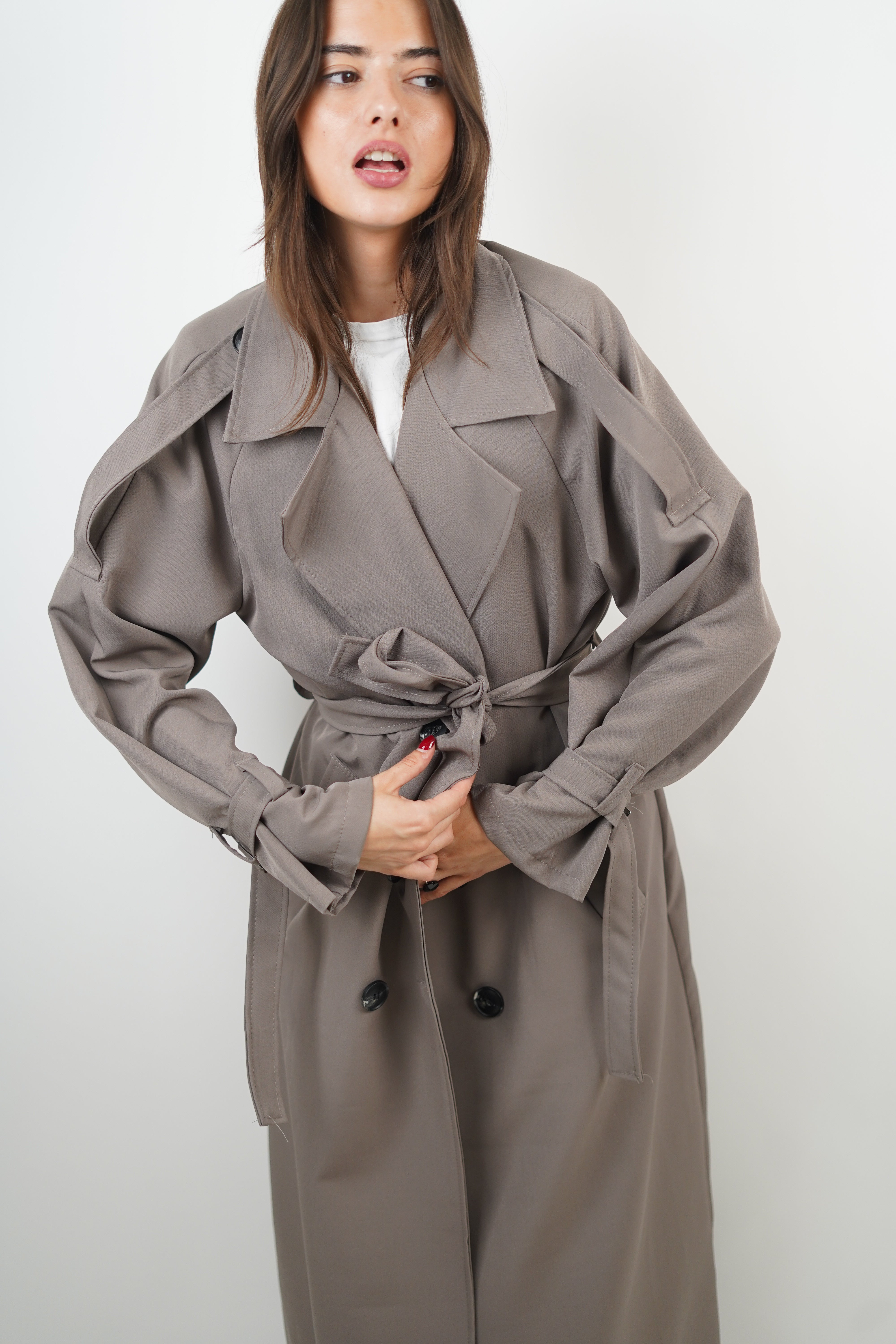 Lola taupefarbener Trenchcoat