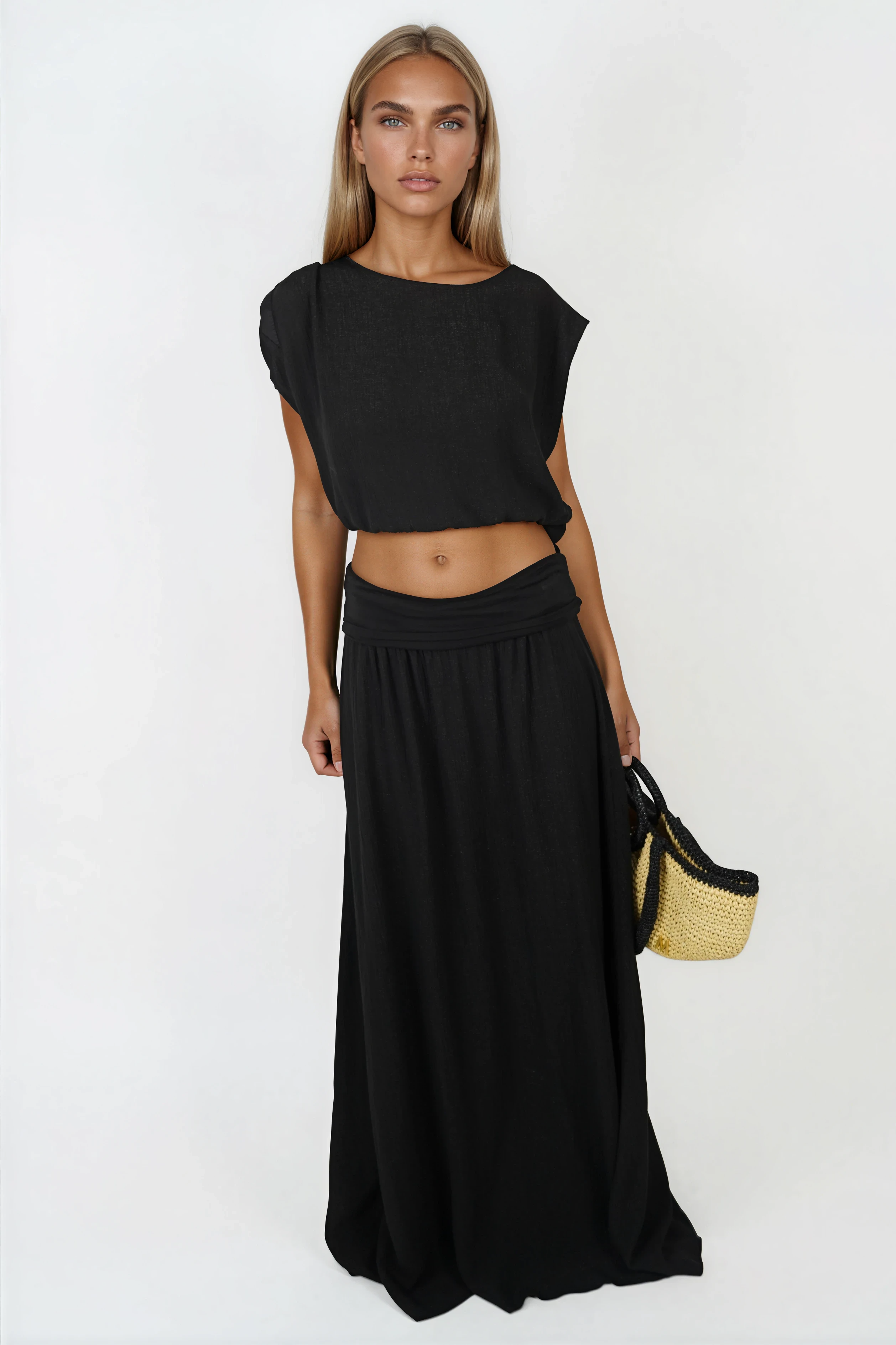 Completo Audrey nero (spedito il 22 aprile)