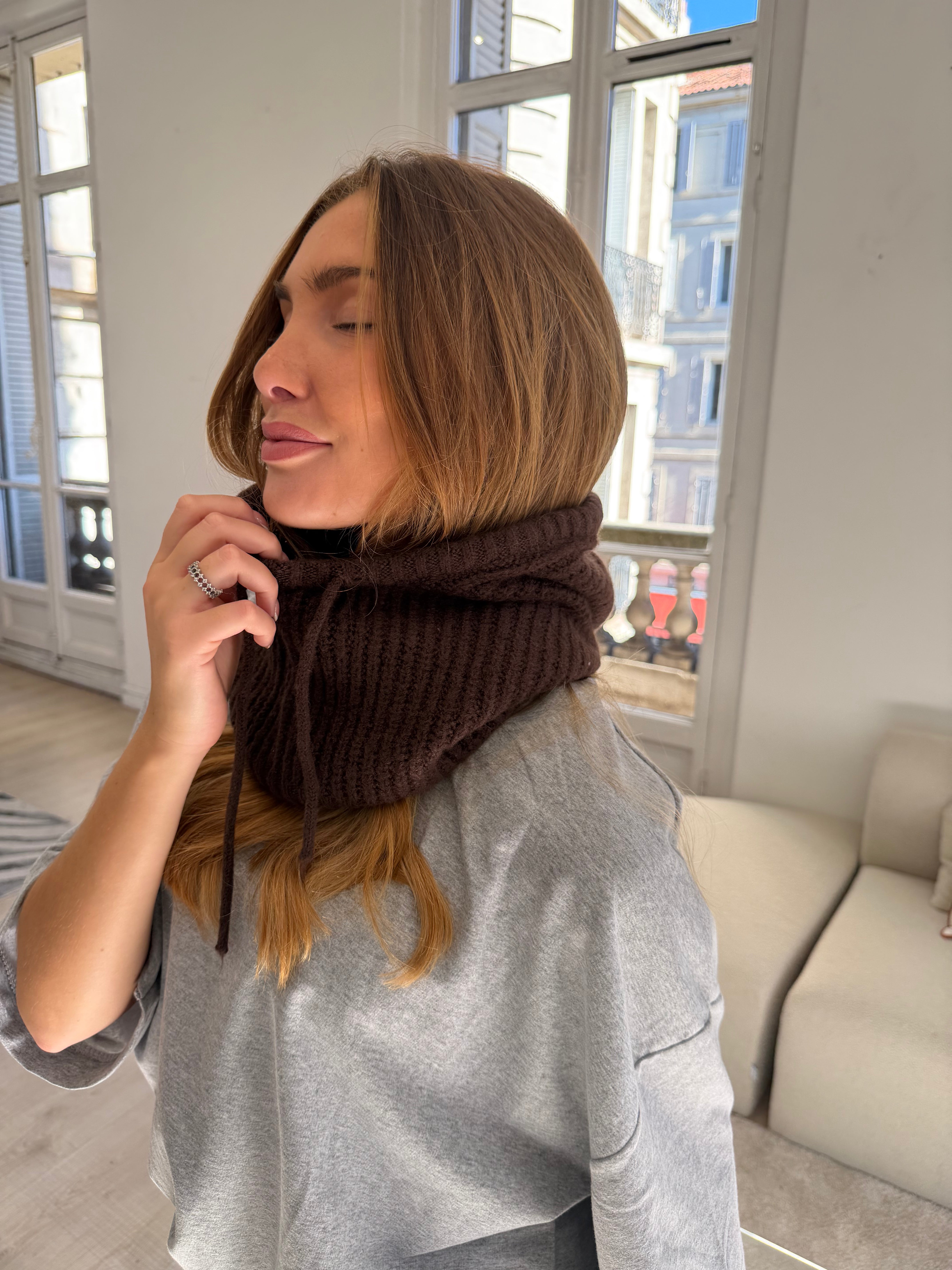 Diana braune Sturmhaube