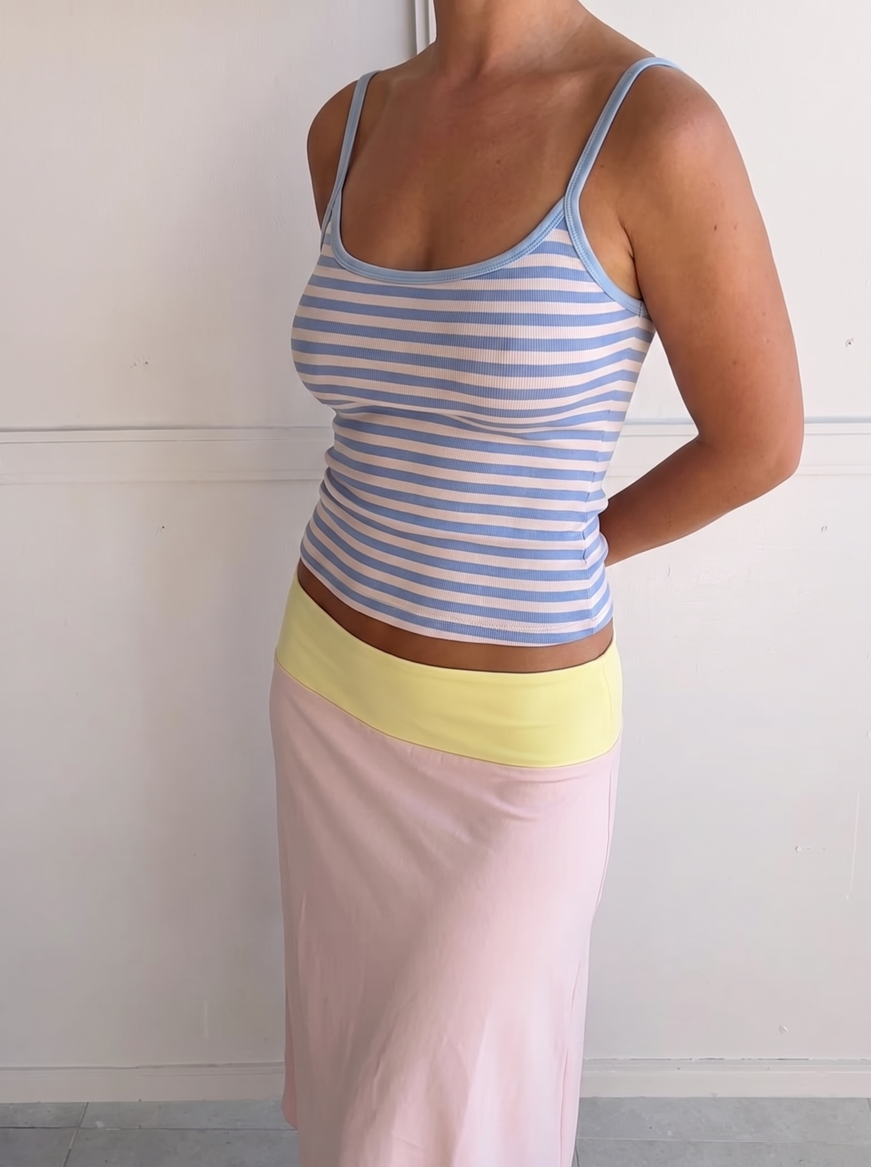 Robyn Top in Blau und Rosa